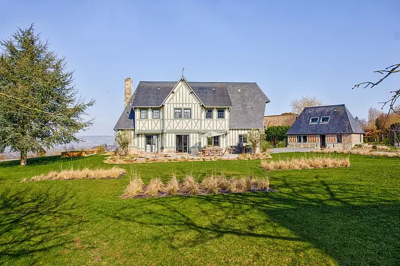 Esprit Pays d'Auge - Location villa de luxe - Bretagne / Normandie - ChicVillas - 3