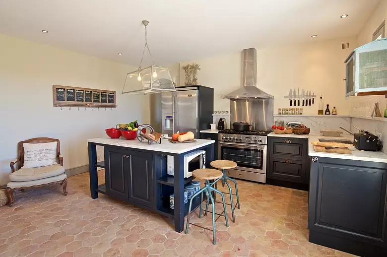 Luxury Alpilles 15 - Location villa de luxe - Provence / Cote d Azur / Mediterran. - ChicVillas - 11